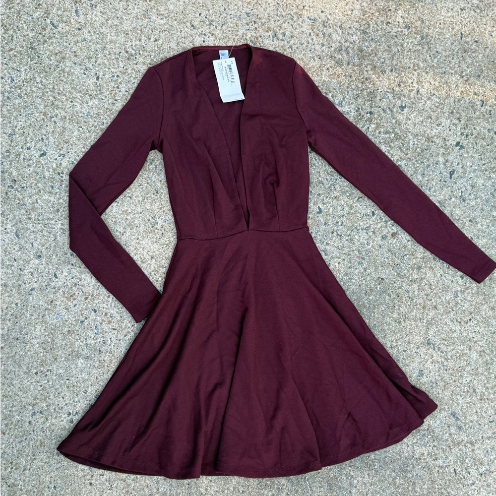 American Apparel Deep V Maroon Long Sleeve Dress - Size XS - NWT - Picture 7 of 16